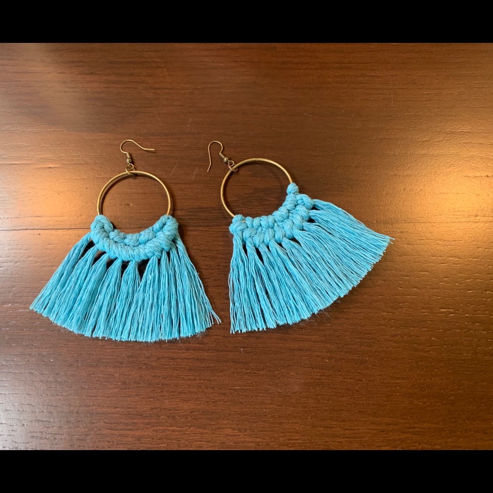 Spring/Easter Macrame earrings!